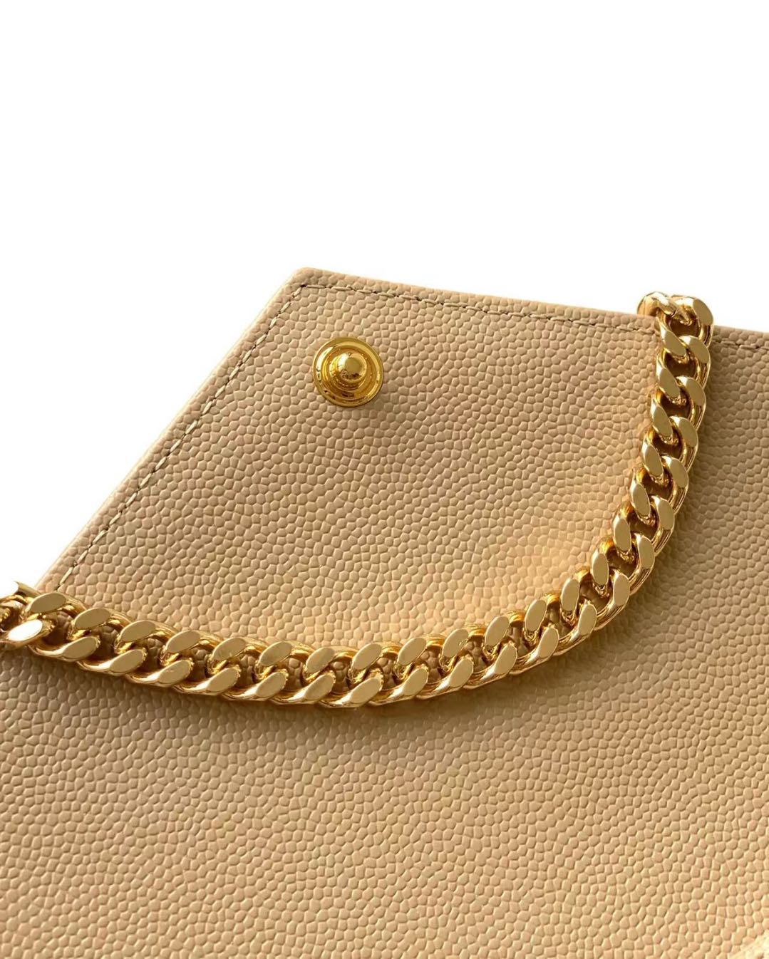 YL – Brieftasche mit Umschlagkette aus Lammleder