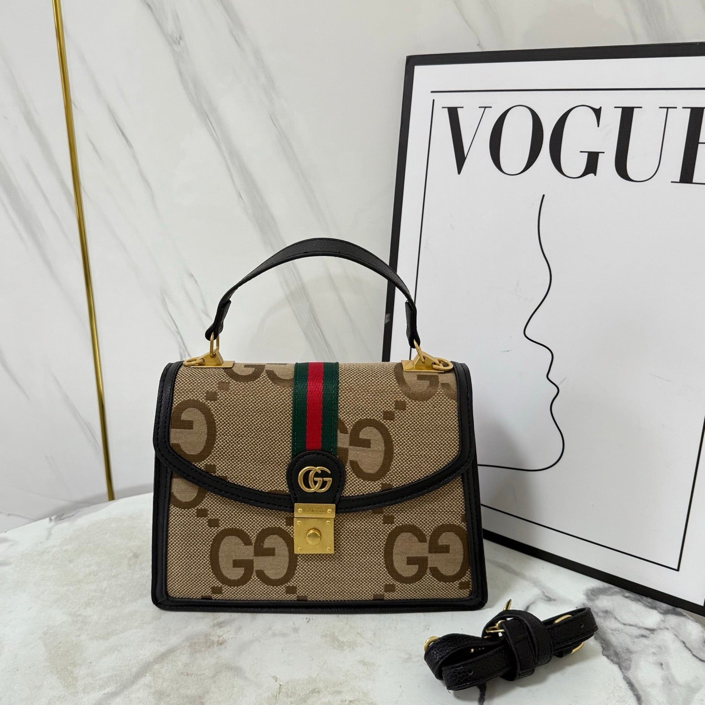 Bolso satchel de piel con monograma de lujo