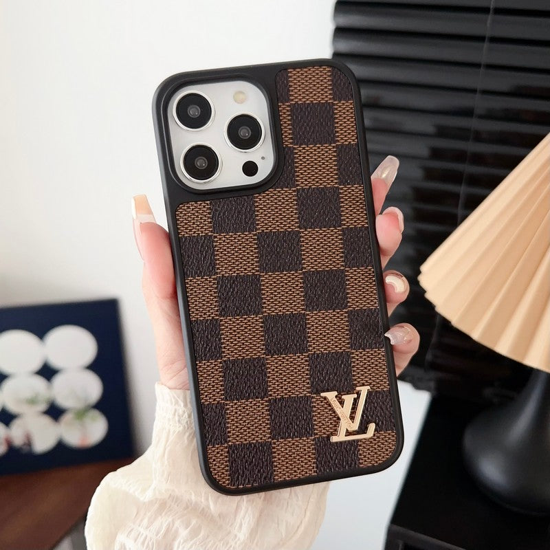 Luxusné klasické hnedé puzdro na iPhone
