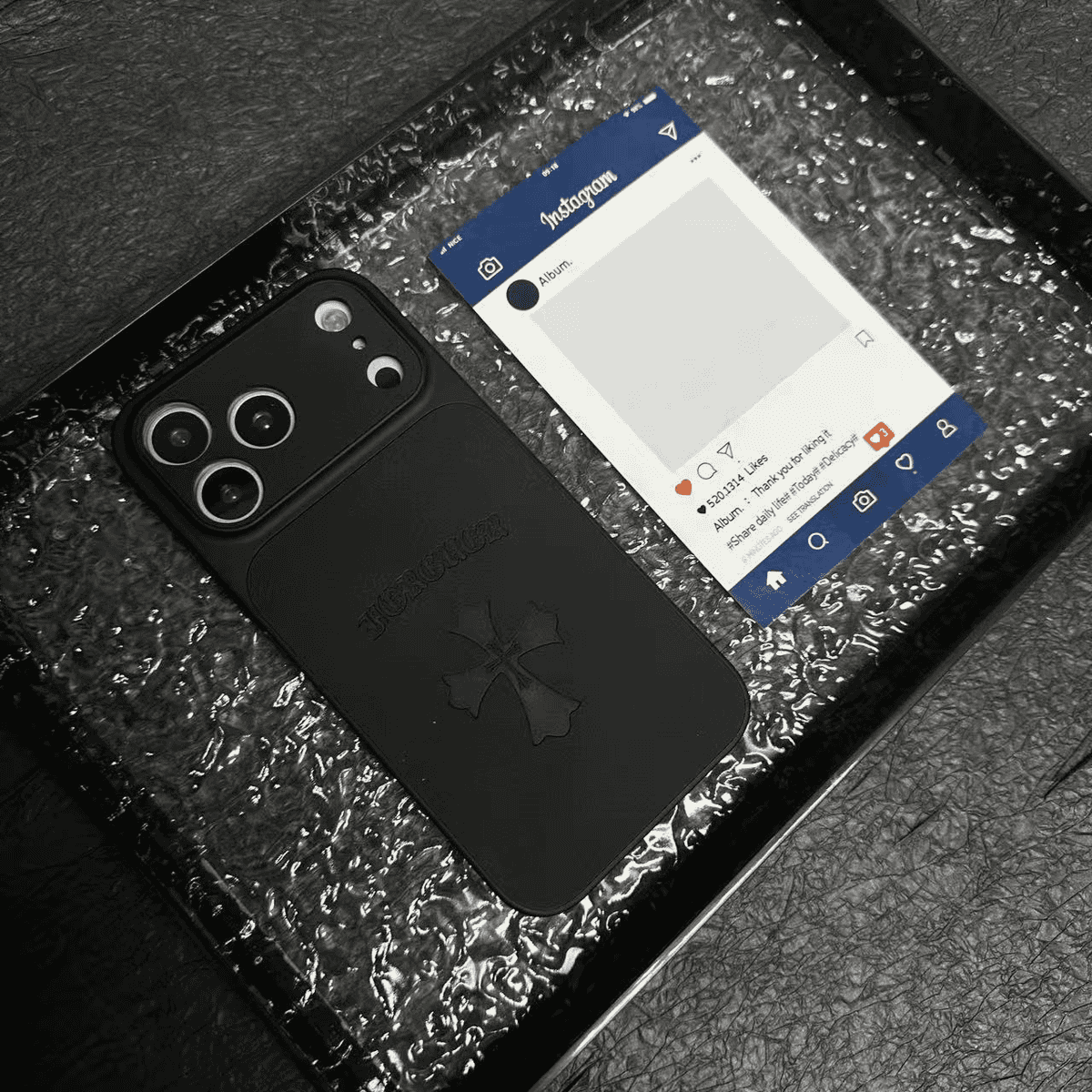 Kožené pouzdro Chrome Hearts Cross na iPhone