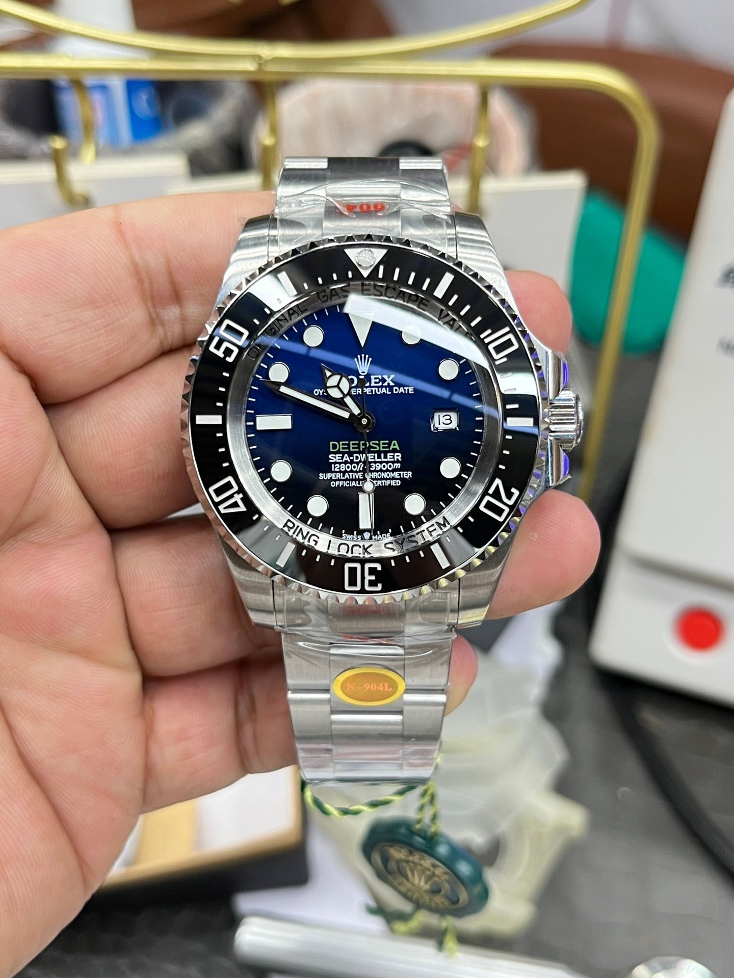 ディープオーシャン自動ダイバーウォッチ