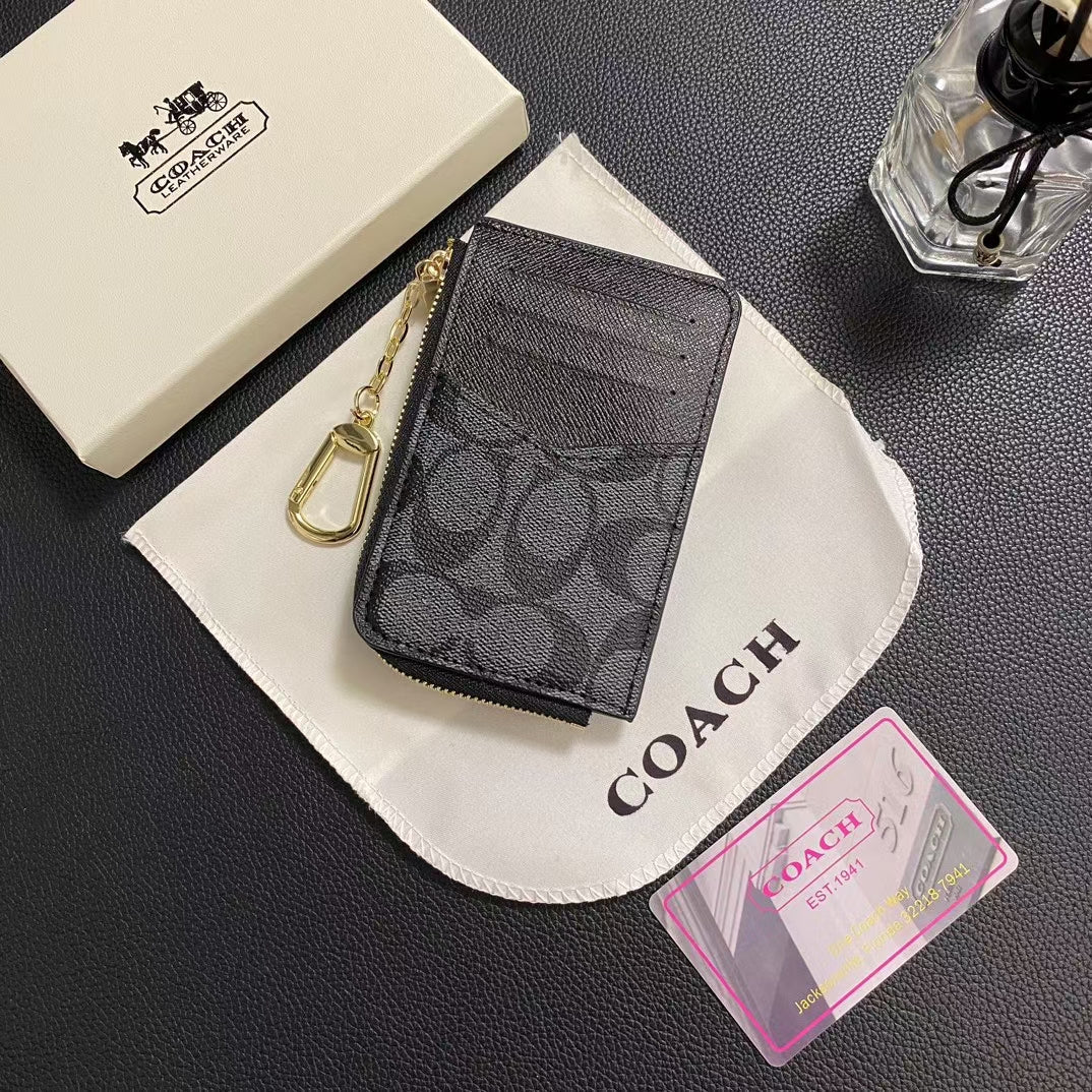 Πορτοφόλι Chic CO Timeless Classic Cardholder με κομψό σχεδιασμό