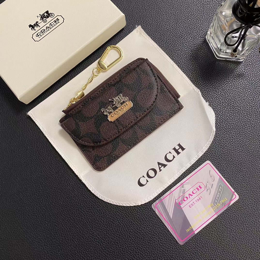Πορτοφόλι Chic CO Timeless Classic Cardholder με κομψό σχεδιασμό