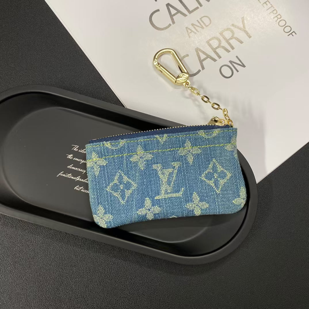 Pouch Boinn Monagram Só - Stylish & Sparán Keychain Dlúth