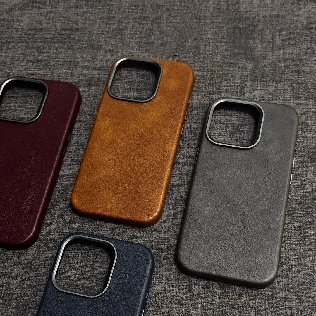 Klasický kryt na iPhone z pravé kůže