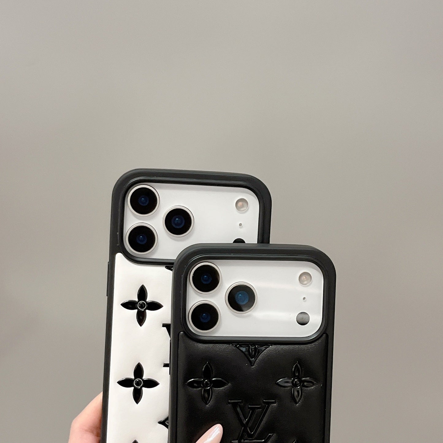 Luxuriöse Designer-iPhone-Hülle mit 3D-Prägung