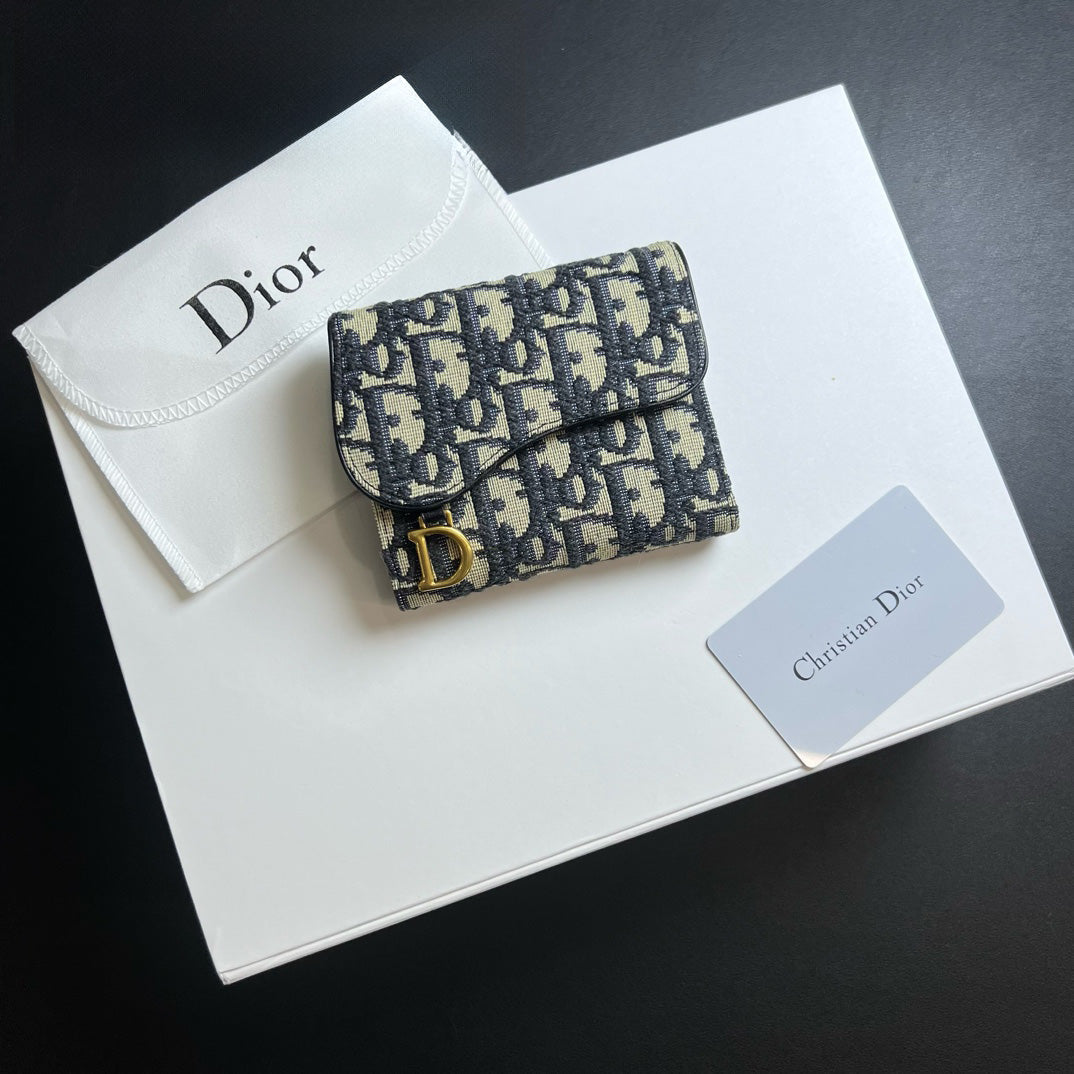 Mini carteira clássica em jacquard