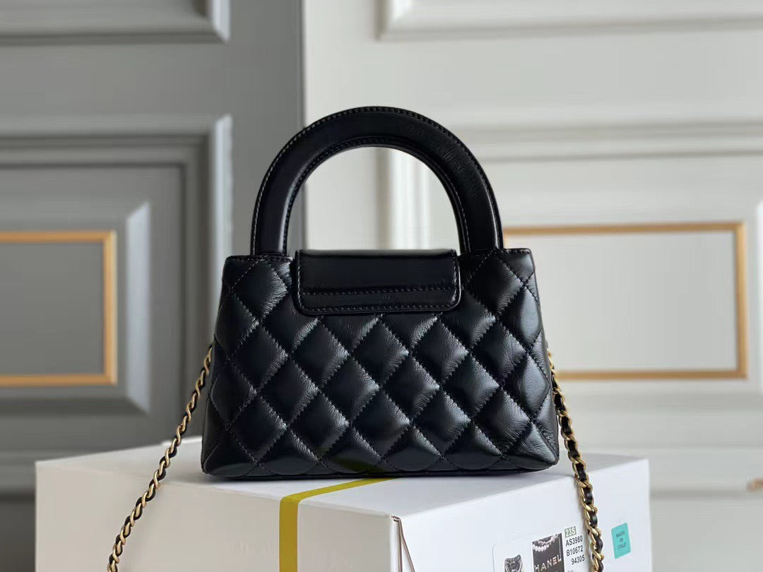 Mini borsa con catena trapuntata Noir con manico superiore 026