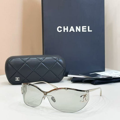 Luxury Rimless Shield Sunglasses | Gold Metal Accent UV400 Fashion Eyewear