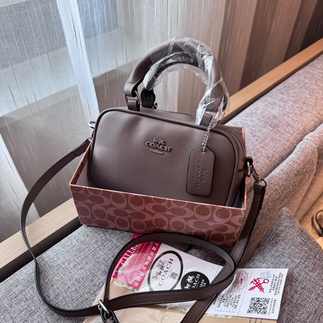 Bolsa de couro elegante: um toque de luxo leve