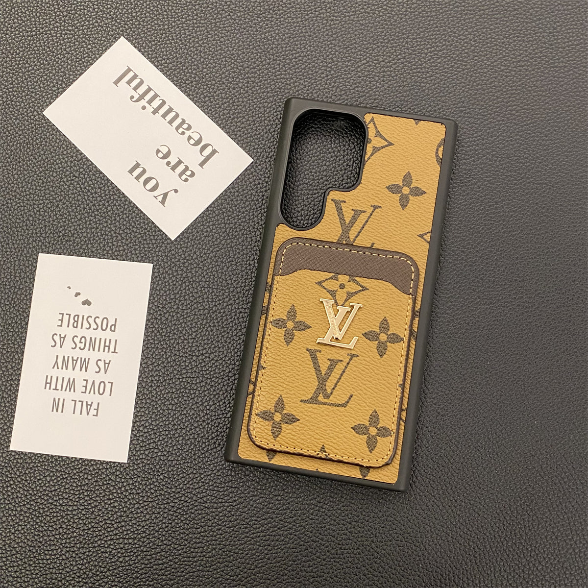 CUSTODIA PER TELEFONO SAMSUNG GALAXY PETITE MALLE PORTA CARTE IN TELA MONOGRAMMA