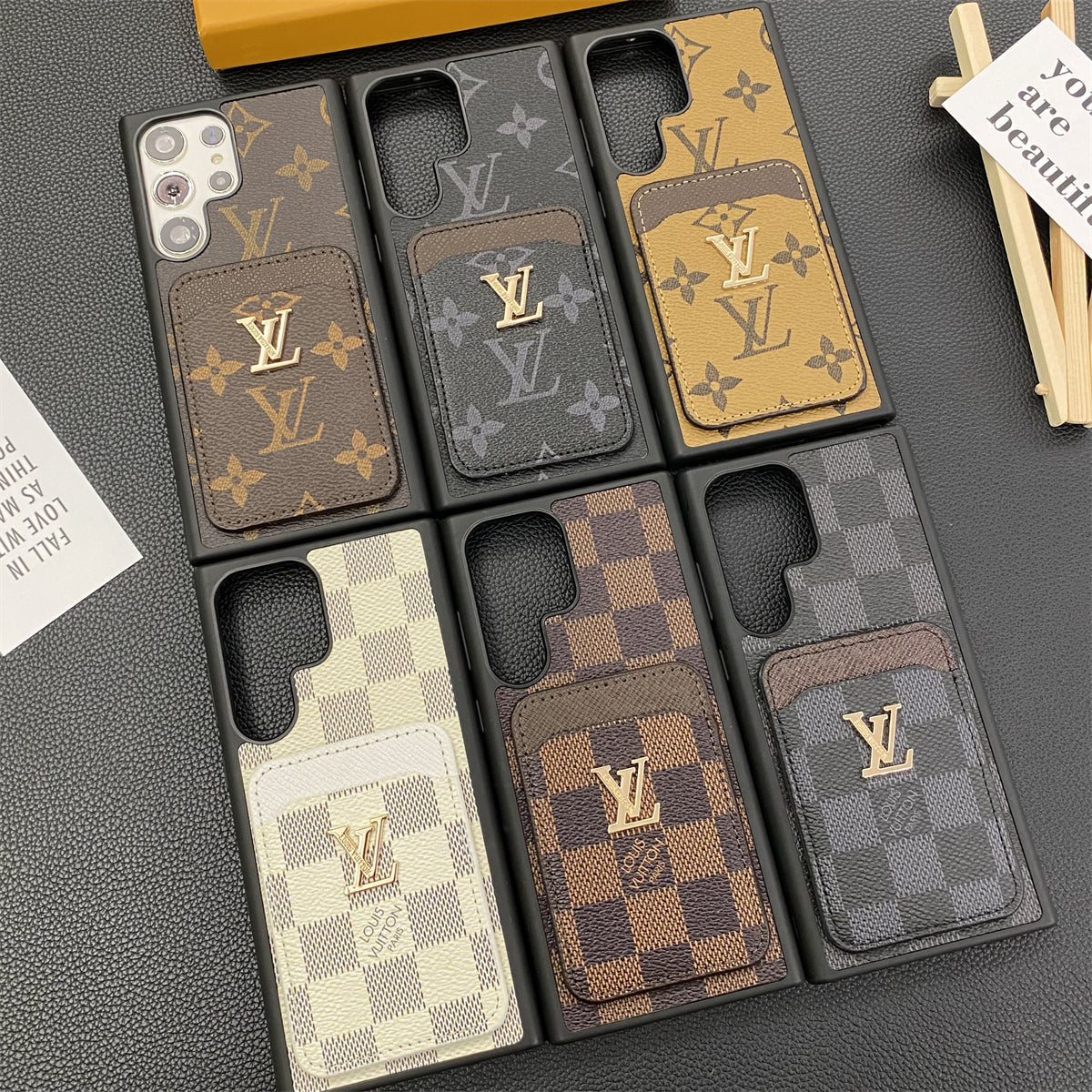CUSTODIA PER TELEFONO SAMSUNG GALAXY PETITE MALLE PORTA CARTE IN TELA MONOGRAMMA