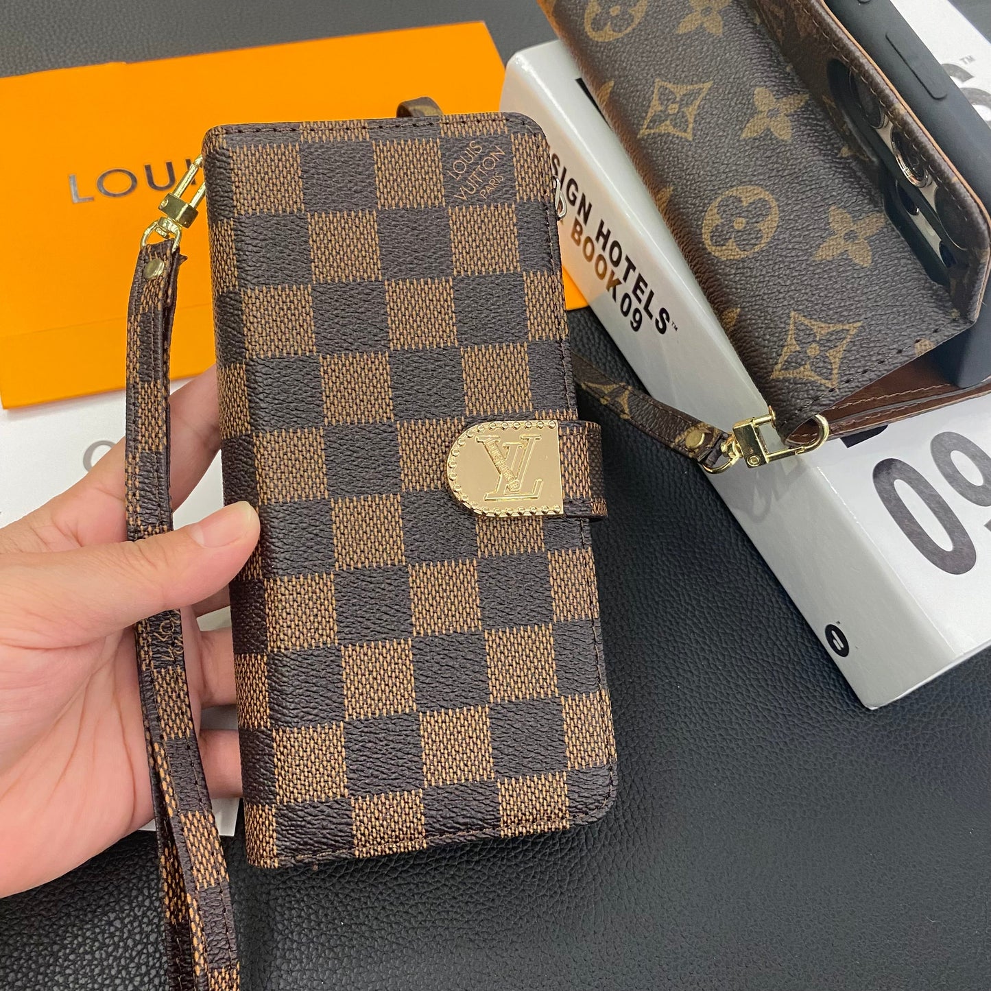 PORTEFEUILLE EN CUIR ET TOILE MONOGRAMME ETUI POUR TÉLÉPHONE MOBILE SAMSUNG