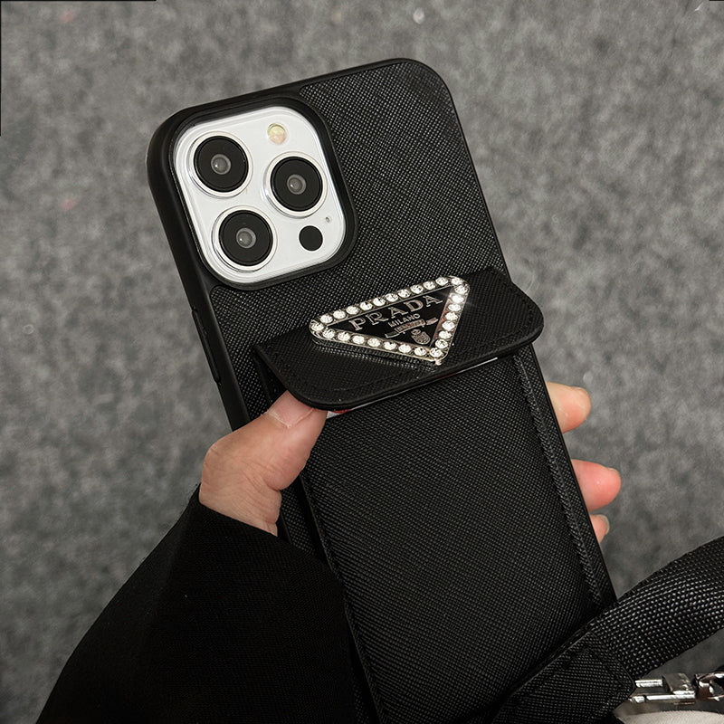 Luxuriöse iPhone-Hülle aus Leder zum Umhängen