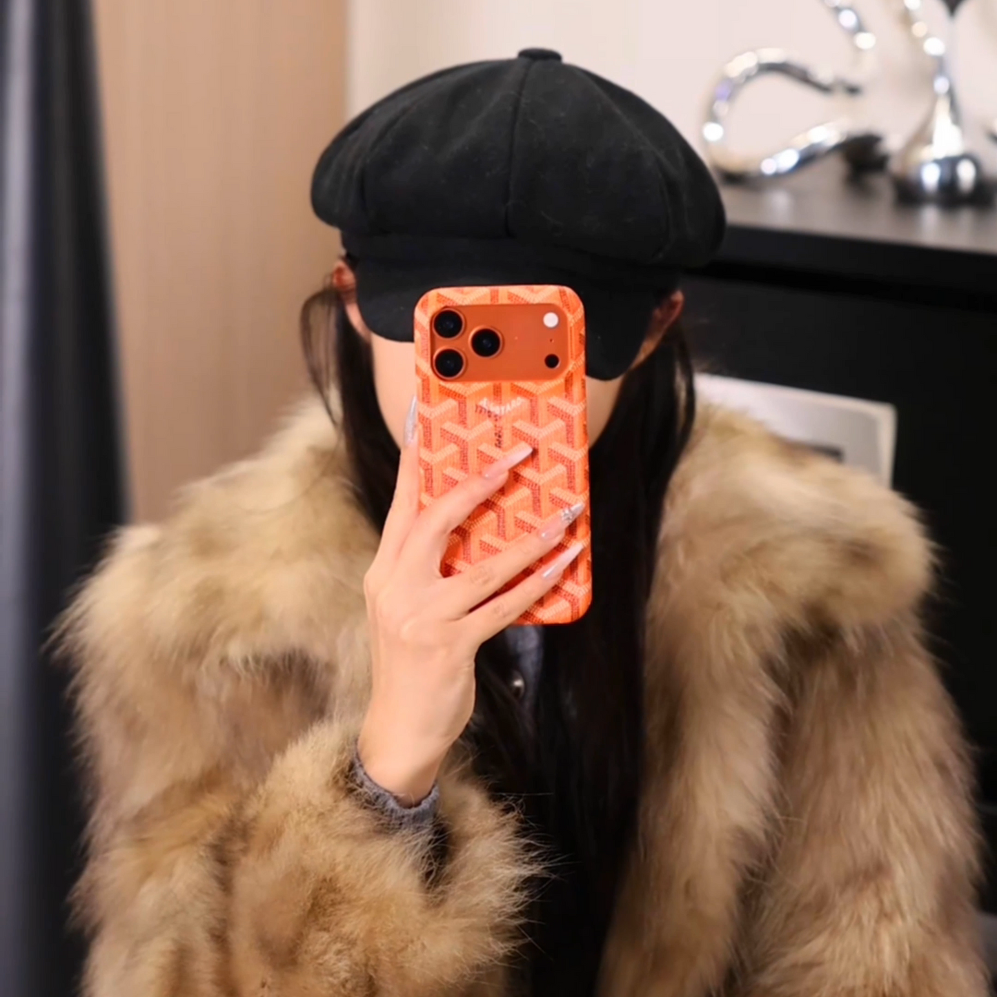 Coque iPhone orange texturée de luxe – Housse de protection élégante et résistante aux chocs