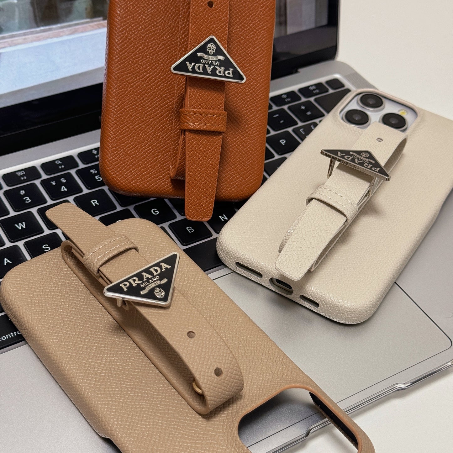 Luxusní kožené pouzdro na iPhone