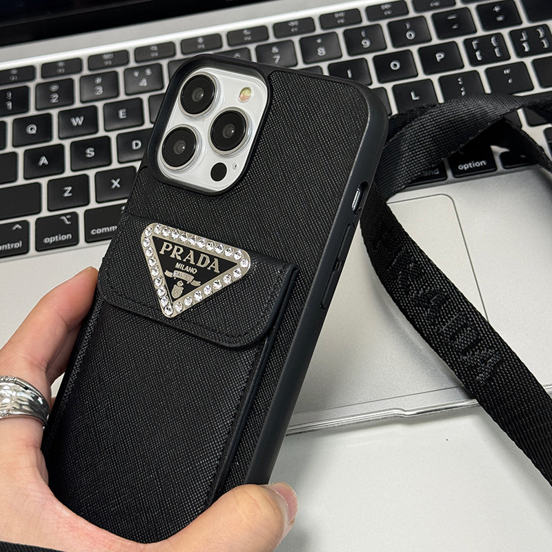 Luxuriöse iPhone-Hülle aus Leder zum Umhängen