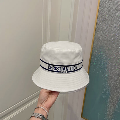 Classic Vintage Embroidered Webbing Bucket Hat