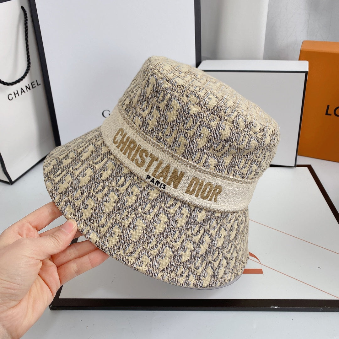 Vintage Oblique Logo Jacquard Bucket Hat for Men & Women