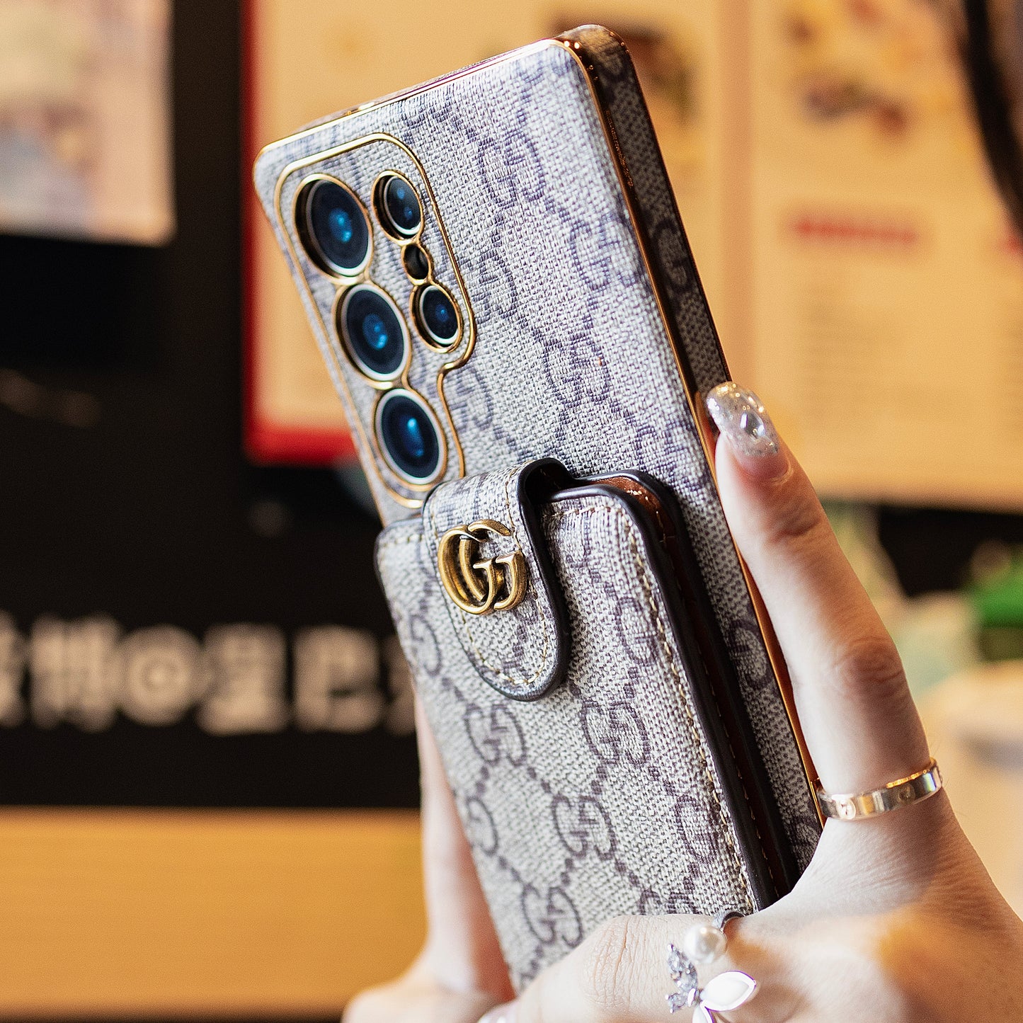 Étui de téléphone à bandoulière à motif haut de gamme avec sangle amovible