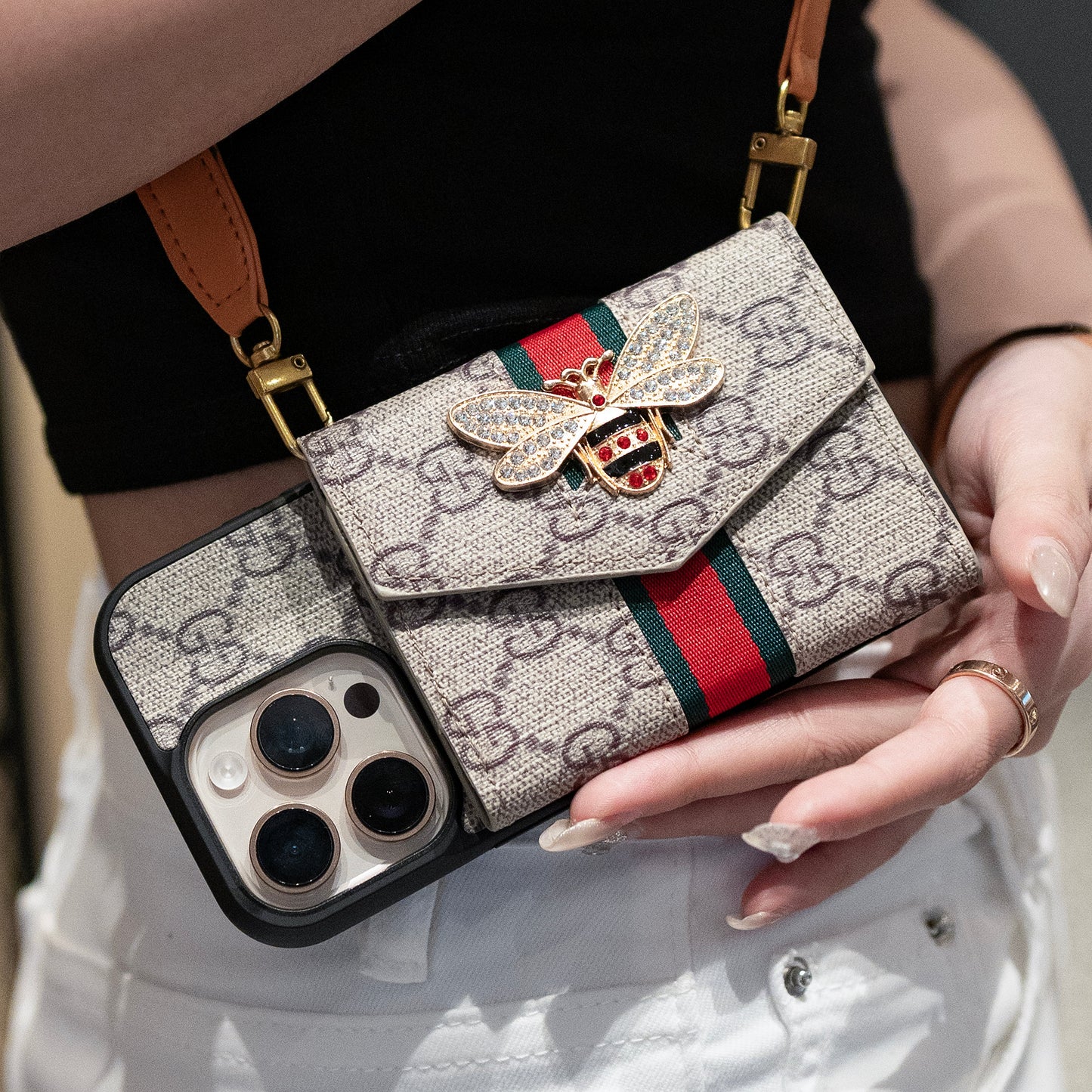 Premium geavanceerde crossbody-iPhone-hoes met kaarthouder & schouderband