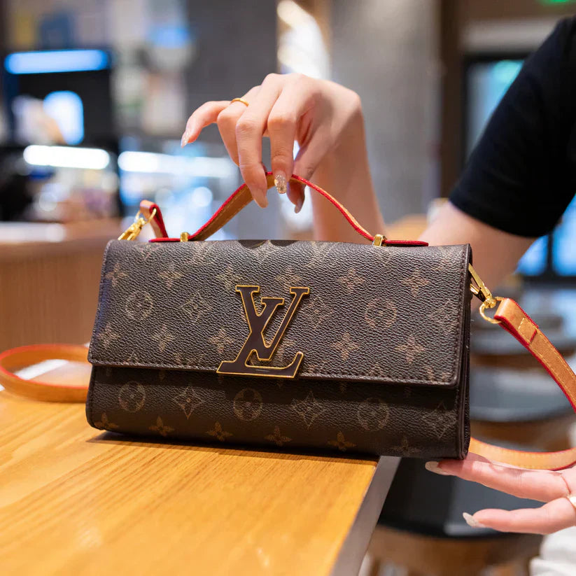 Sac à main en cuir texturé de luxe