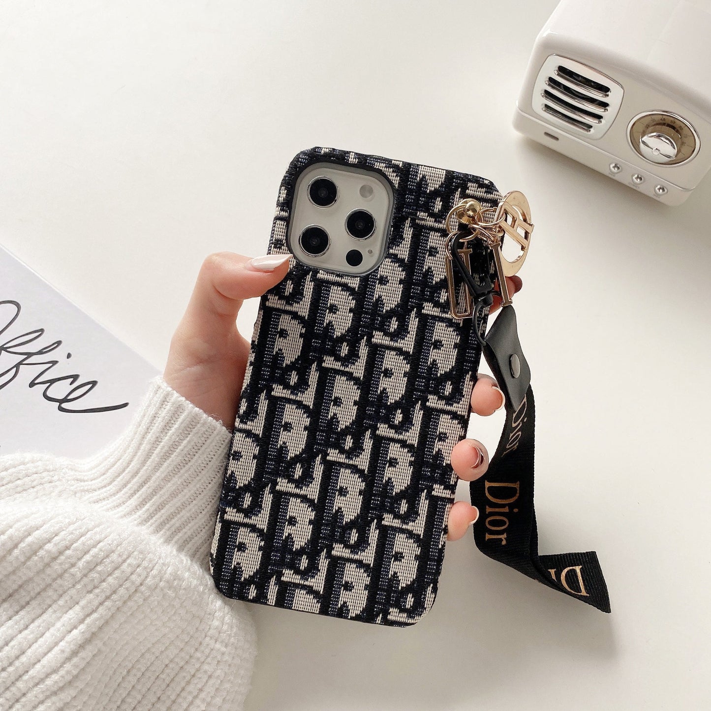 Mode etui til iPhone med rem Sort-GS240315