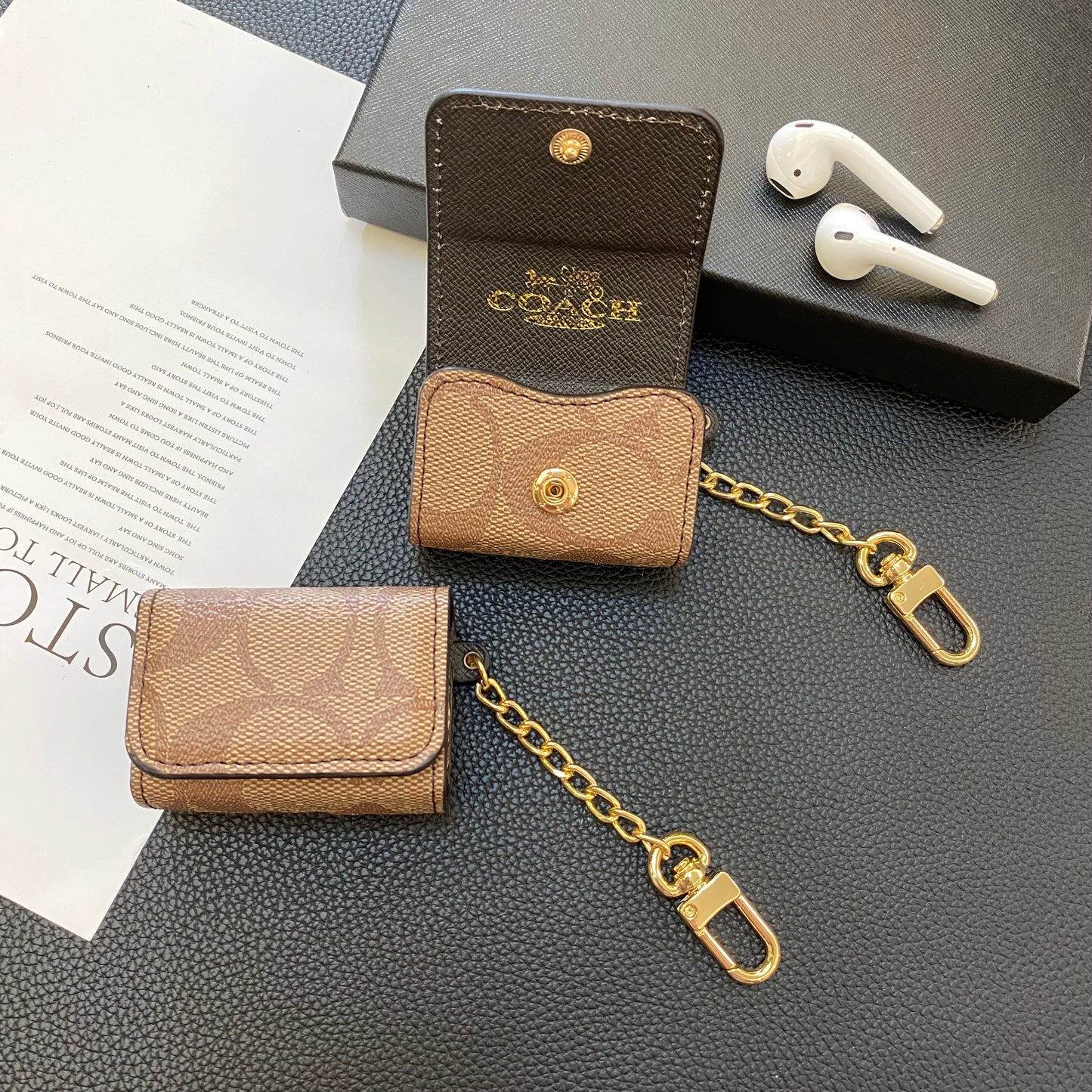 Luxusní pouzdra na AirPods Coach Světle hnědá-YH240425