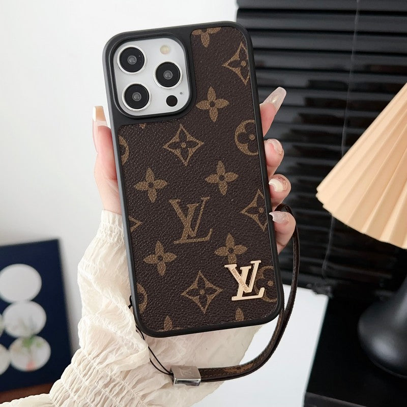 Luxuriöse klassische iPhone-Hülle mit brauner Handkette
