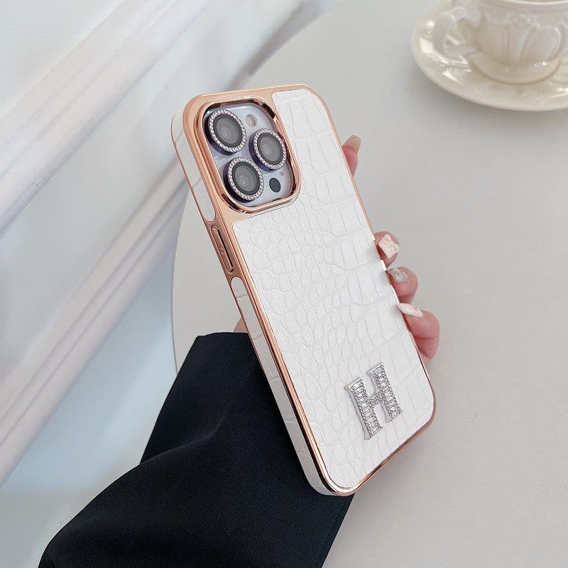 Klassische iPhone-Hülle aus Roségold mit Diamant-Logo