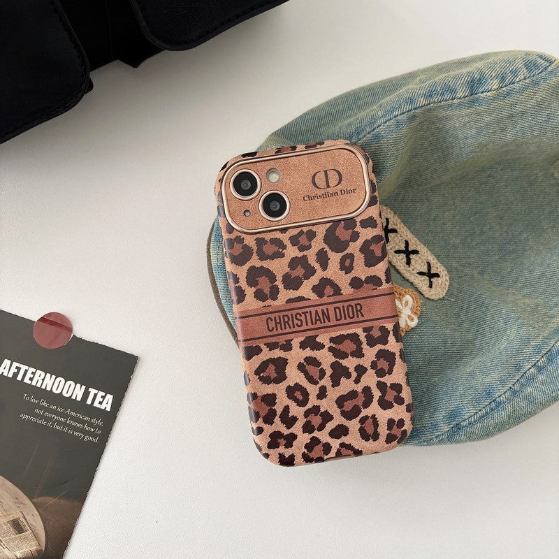 Módní hnědé kožené pouzdro na iPhone