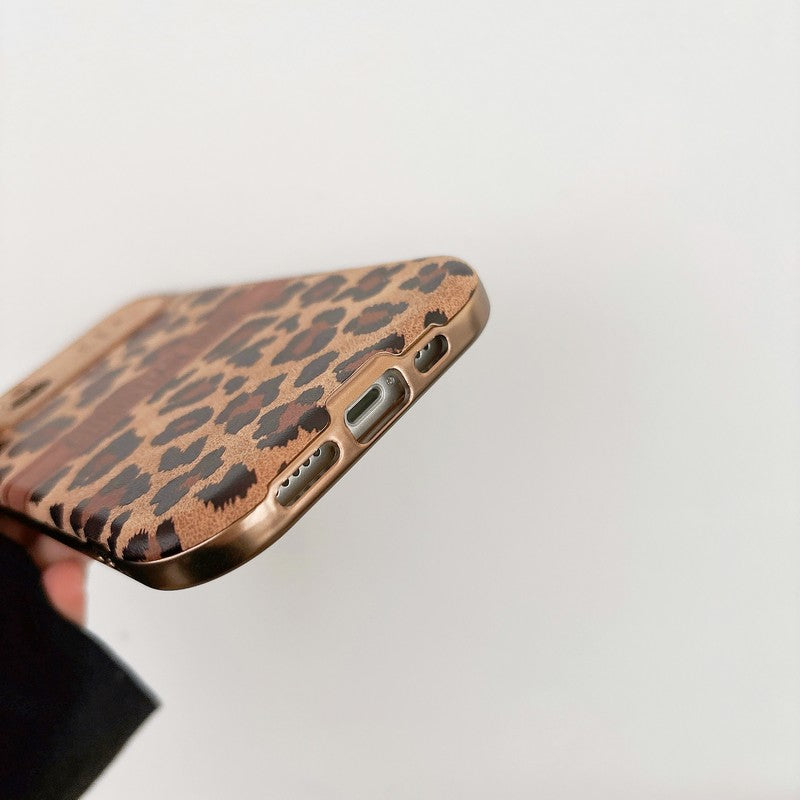 Módní hnědé kožené pouzdro na iPhone