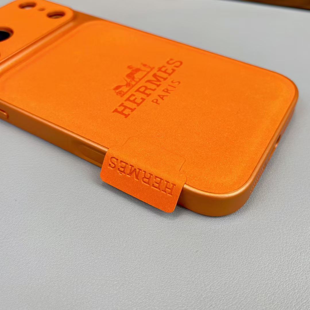 Cás iPhone Leathar Préimh Classices - Cosaint só