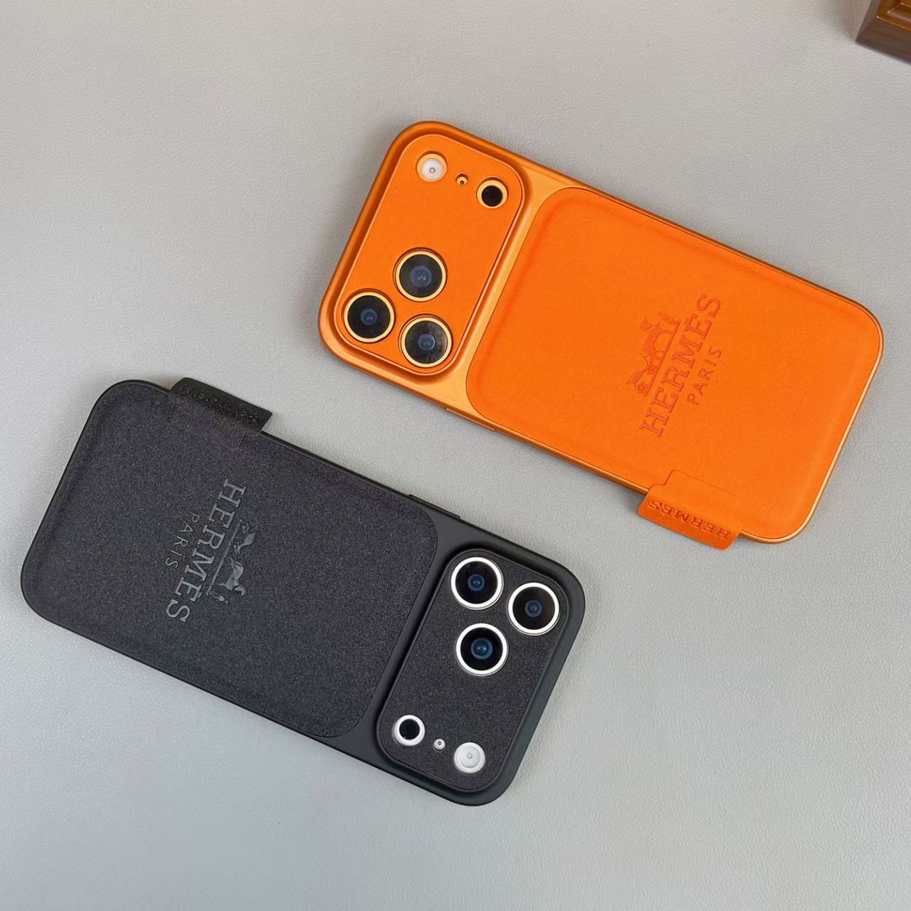 Cás iPhone Leathar Préimh Classices - Cosaint só