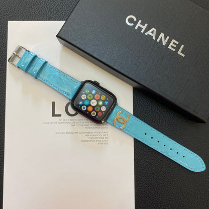 Lesklý kožený řemínek Apple Watch Luxusní kovové logo