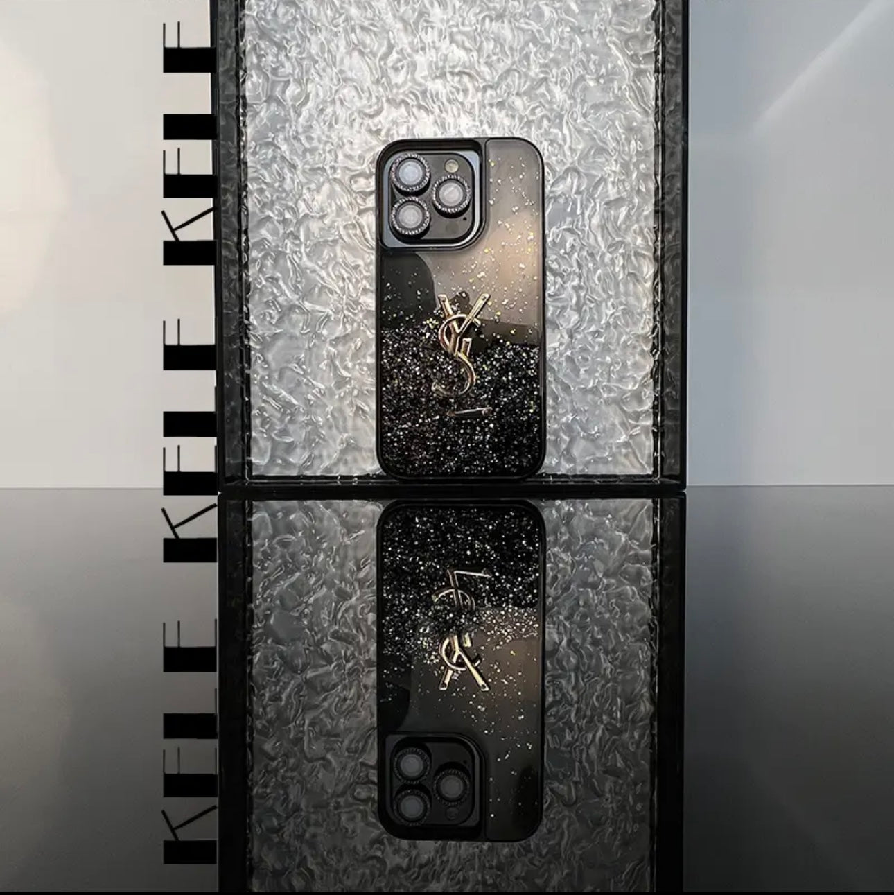 Pouzdro na iPhone New Trends Shine x Mono