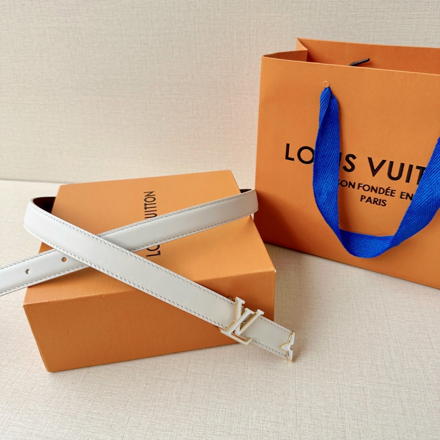 La ceinture pour femme monogramme de luxe