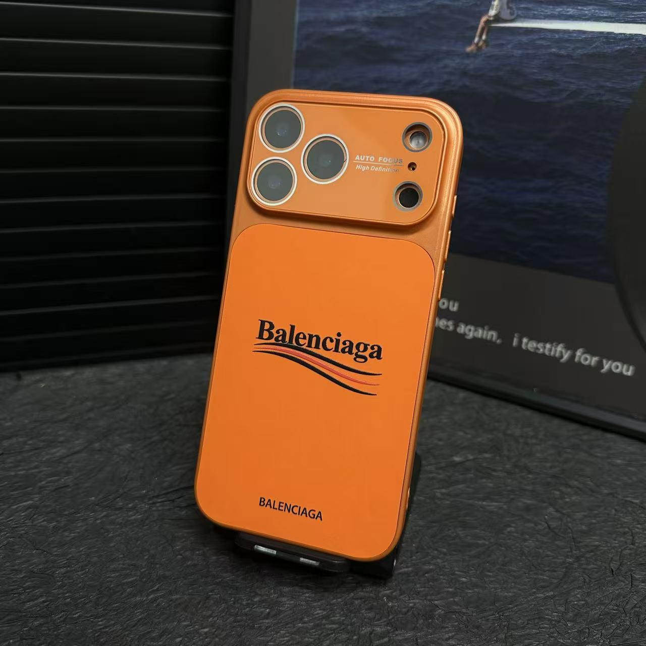Coque de protection mate pour iPhone inspirée de Balenciaga avec protection intégrale des objectifs