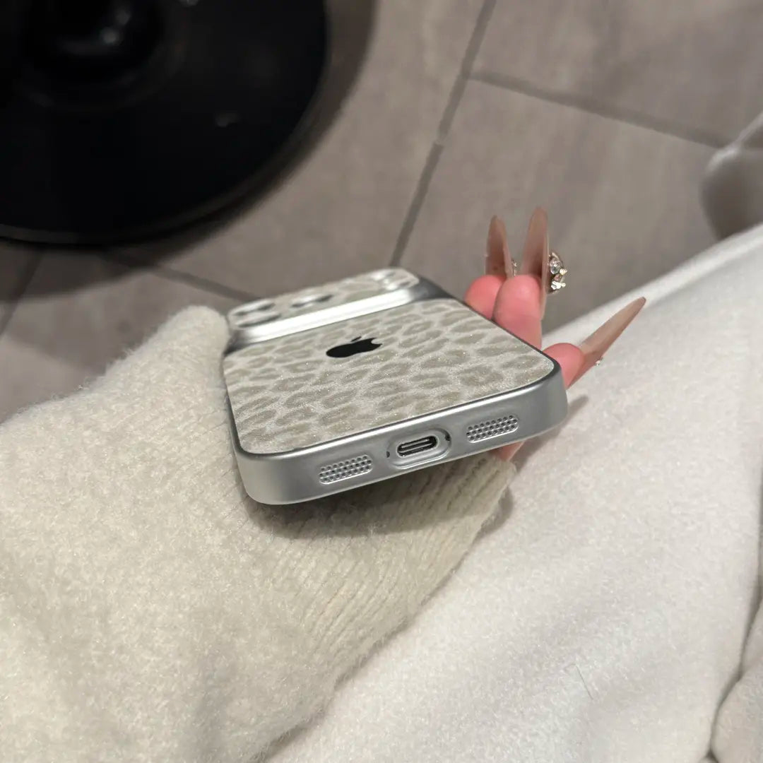 Leopardprint glittertelefonetui — funklende beskyttelse med elegant design