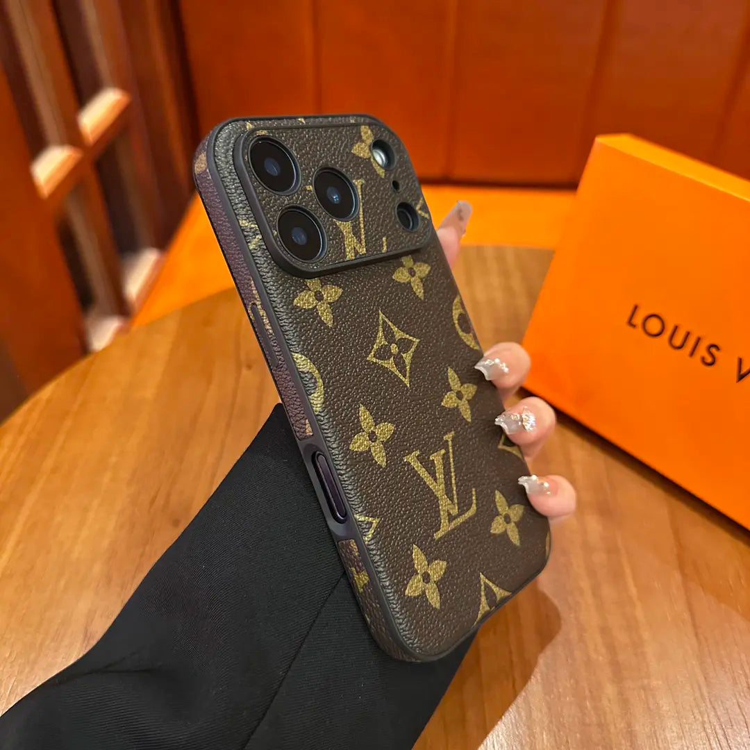 Prémiové vzorované kožené ochranné pouzdro pro iPhone – Slide Camera Cover Design
