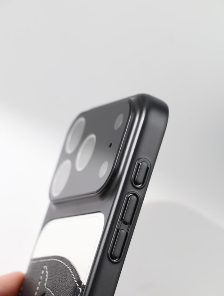 2026 Neue Premium-Leder-iPhone-Hülle mit Kartenfach – limitierte Auflage „Jahr des Pferdes“.