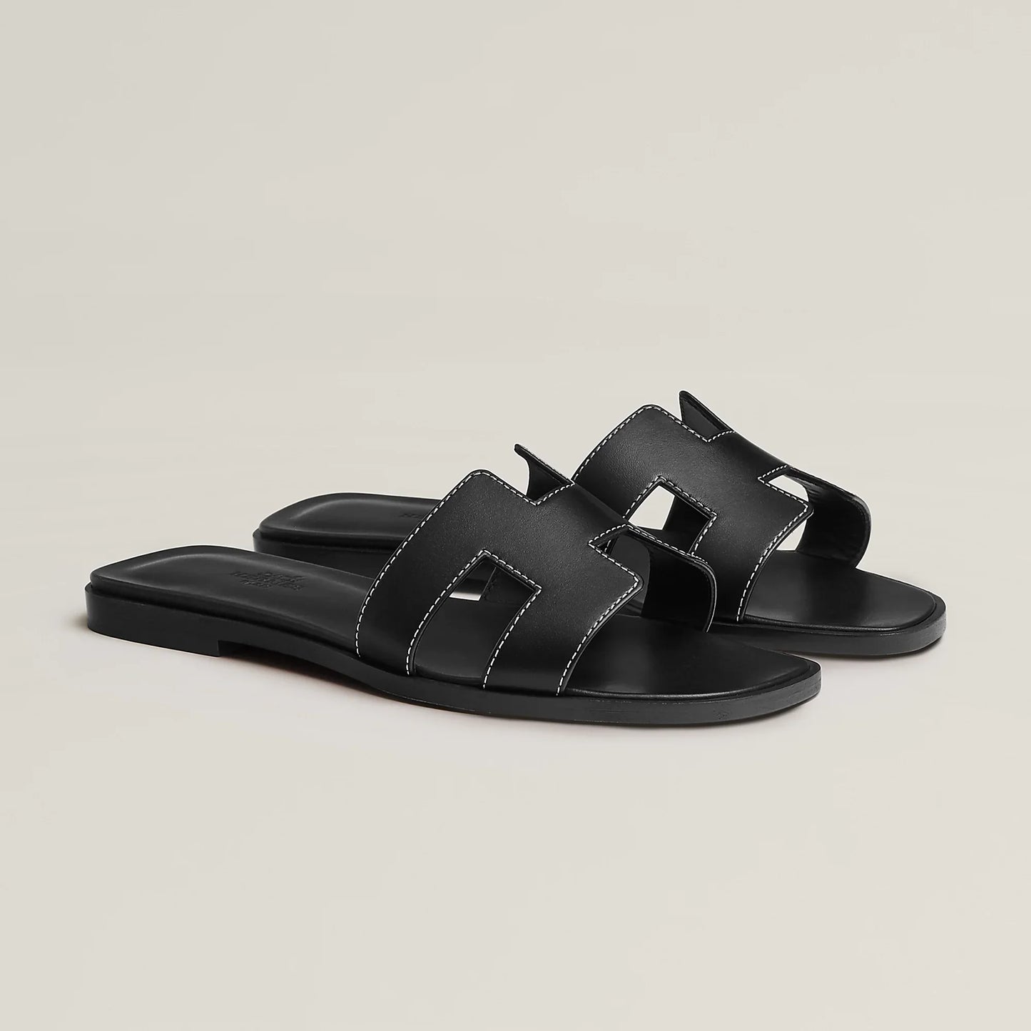 Minimal Double H Logo Slides – Minimal schicke Sandalen