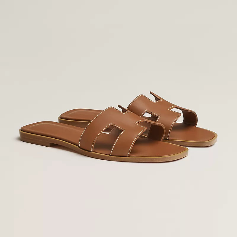 Minimal Double H Logo Slides – Minimal schicke Sandalen