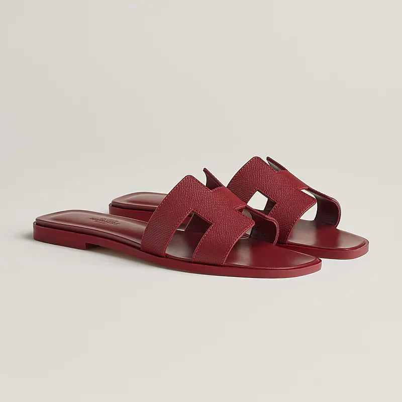 Minimal Double H Logo Slides – Minimal schicke Sandalen