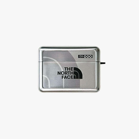Custodia riflettente per AirPods | TNF Argento